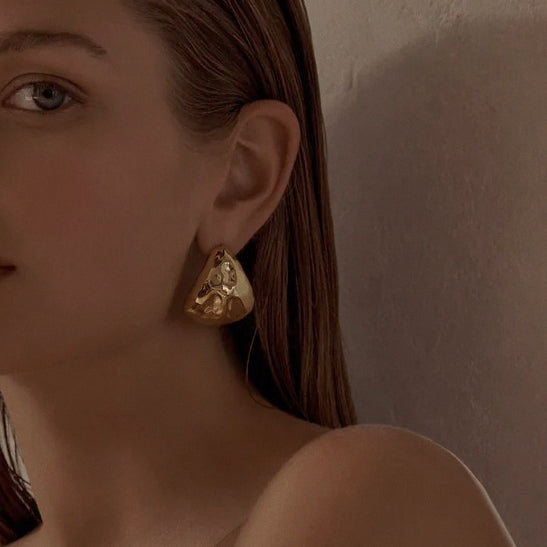 Irregular pleated earring