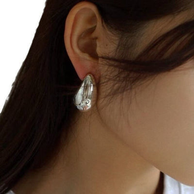 High design drop earring