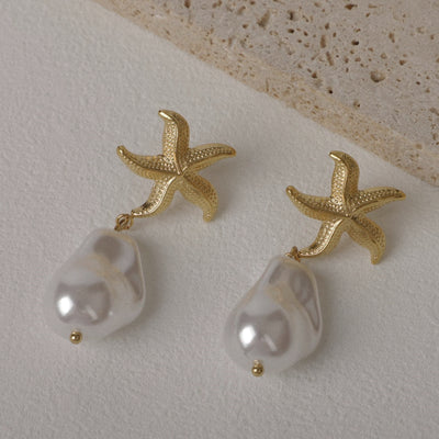 Neptune Baroque Pearl earring