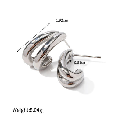 Double hollow C stud earring