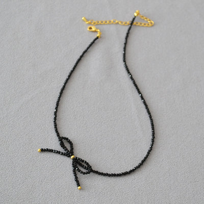 Black bow fashion necklace