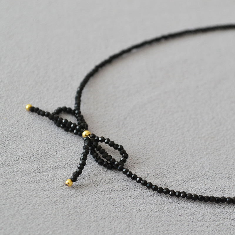 Black bow fashion necklace