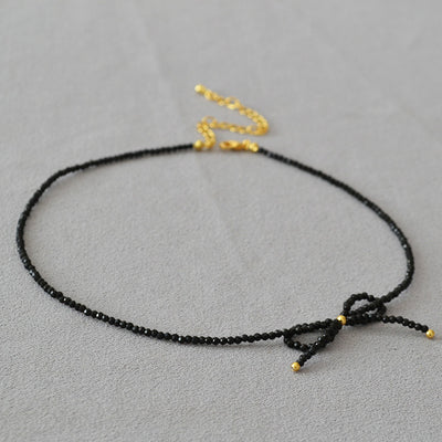 Black bow fashion necklace