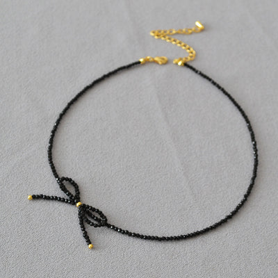 Black bow fashion necklace